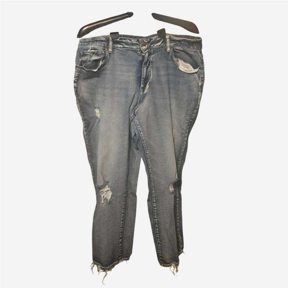 maurices Distressed Jeans Size 20W REG Blue Denim